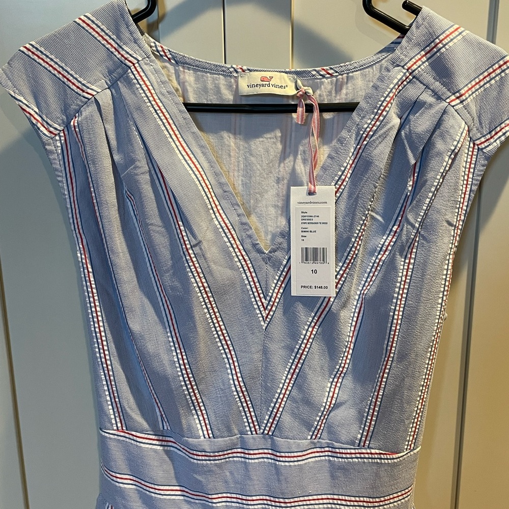 Vineyard Vines Dress Size 10 50% OFF!